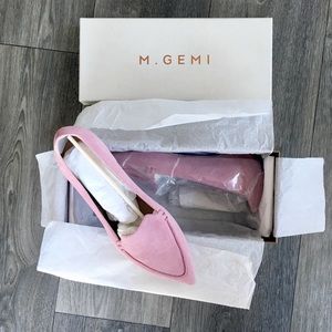 NEVER WORN M. Gemi - pink flats so 8.5